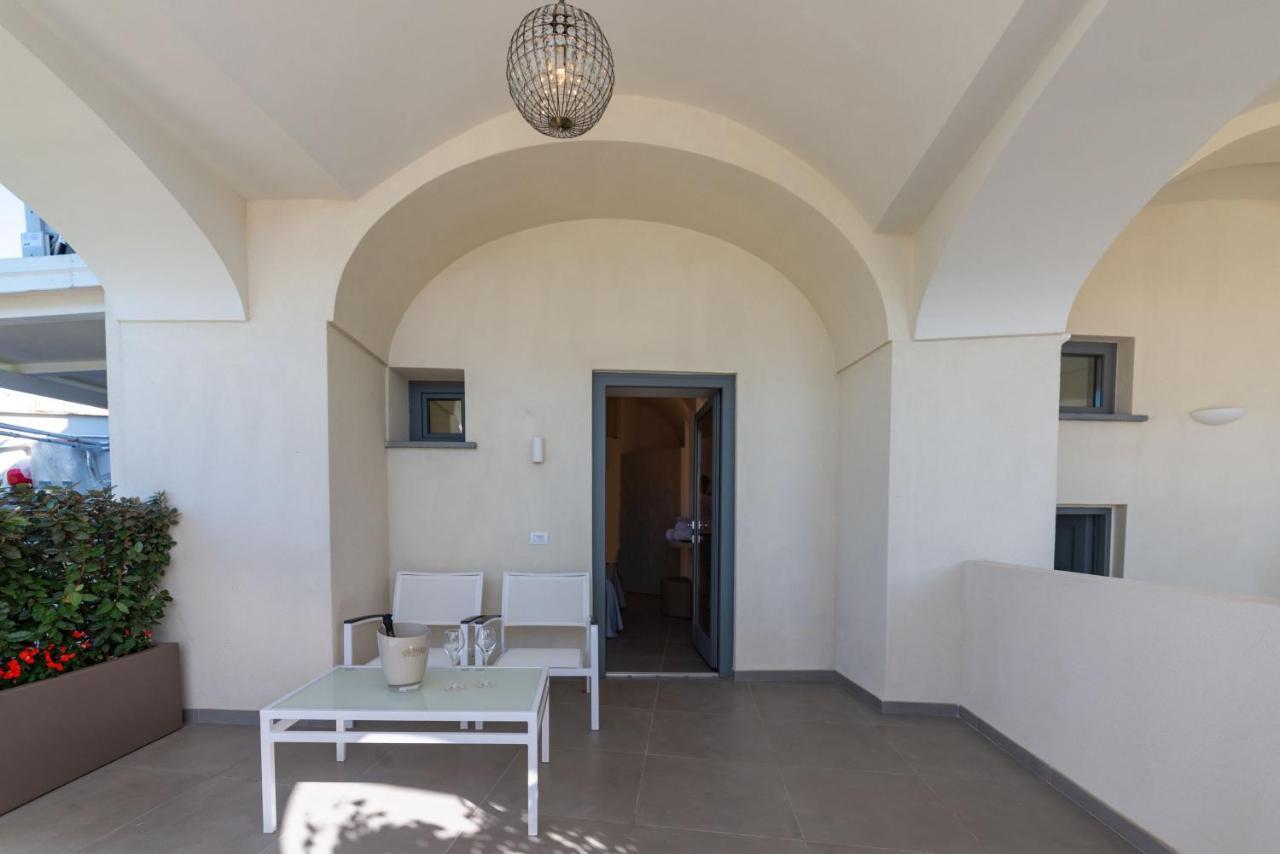 Insula Boutique Hotel Procida Exterior photo