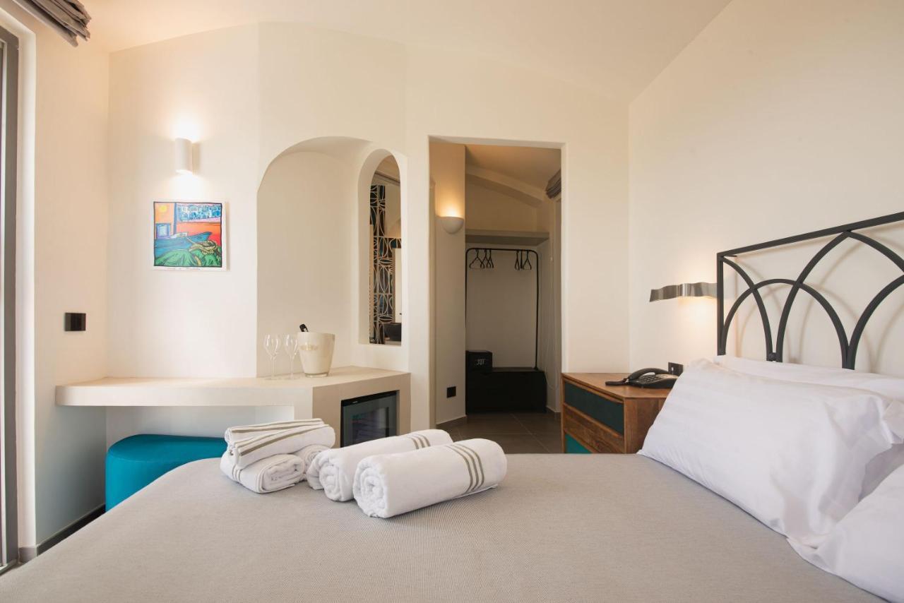 Insula Boutique Hotel Procida Exterior photo