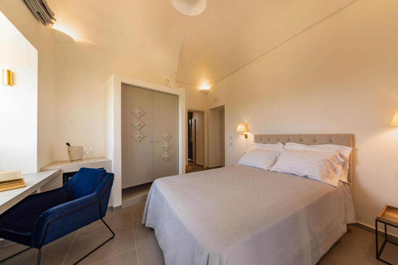 Insula Boutique Hotel Procida Exterior photo